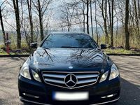 Gebraucht Mercedes E220 170 PS (125 kW) 2013 Schwarz Coupé