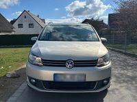 Gebraucht VW Touran 140 PS (102 kW) 2011 Silber Van / Kleinbus