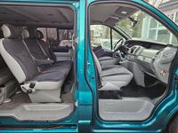 Gebraucht Renault Trafic Expression 114 PS (83 kW) 2008 Grün ocean Van / Kleinbus
