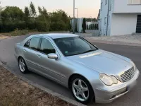 Gebraucht Mercedes C320 220 PS (161 kW) 2000 Silber Limousine