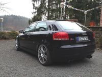 gebraucht Audi A3 8P 2.0 FSI Ambition / S3 Optik / H&R Fahrwerk / Bastuck Anlage uvm.