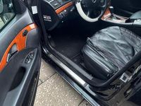 Gebraucht Mercedes E220 170 PS (125 kW) 2007 Schwarz Kombi
