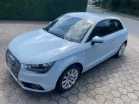 Gebraucht Audi A1 Ambition 105 PS (77 kW) 2011 Blau Kleinwagen
