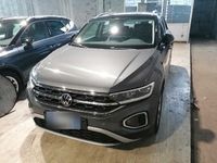 Usata VW T-Roc Style 116 CV (85 kW) 2025 Grigio SUV