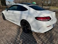Gebraucht Mercedes C300 AMG line 258 PS (189 kW) 2019 Weiß Coupé