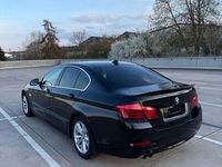 Gebraucht BMW 520 190 PS (139 kW) 2016 Schwarz Limousine