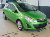 Gebraucht Opel Corsa 87 PS (63 kW) 2011 Apfelgruen p2 Kleinwagen