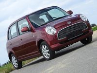Gebraucht Daihatsu Trevis 58 PS (42 kW) 2006 Rot Kleinwagen