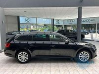 Gebraucht Skoda Superb Ambition 150 PS (110 kW) 2024 Schwarz Kombi