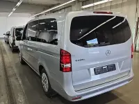 Gebraucht Mercedes 220 163 PS (119 kW) 2022 Silber Van / Kleinbus