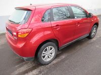 Gebraucht Mitsubishi ASX Plus 117 PS (86 kW) 2015 Rot SUV