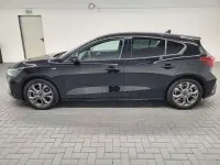 Gebraucht Ford Focus ST-Line 125 PS (91 kW) 2023 Schwarz SUV