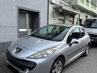 Gebraucht Peugeot 207 73 PS (53 kW) 2008 Grau Kleinwagen