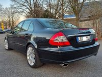 Gebraucht Mercedes E200 184 PS (135 kW) 2008 Schwarz Limousine