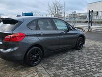 Gebraucht BMW 216 116 PS (85 kW) 2018 Grau Kombi