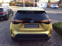 Gebraucht Toyota Yaris Cross Team 116 PS (85 kW) 2023 Gold SUV