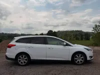 Gebraucht Ford Focus 125 PS (91 kW) 2016 Weiß Kombi