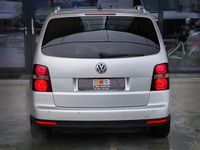 Gebraucht VW Touran Highline 109 PS (80 kW) 2008 Silber Van / Kleinbus