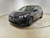 Neu Kia Ceed Style 140 PS (102 kW) 2025 Dark penta metal Kleinwagen