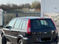 Gebraucht Ford Fusion 80 PS (58 kW) 2012 Schwarz Kleinwagen