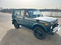 Gebraucht Lada niva 83 PS (61 kW) 2009 Grün SUV