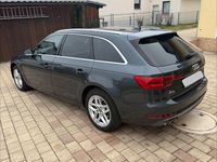 Gebraucht Audi A4 Sport 190 PS (139 kW) 2017 Grau Kombi