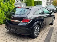 Gebraucht Opel Astra GTC Sport 105 PS (77 kW) 2005 Saphirschwarz mi2 Coupé