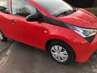 Gebraucht Toyota Aygo Play 72 PS (52 kW) 2021 Rot Kleinwagen
