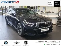 Gebraucht BMW 520 M Sport 208 PS (152 kW) 2025 Carbonschwarz Kombi