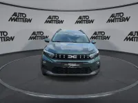 Neu Dacia Jogger Journey 158 PS (116 kW) 2026 Grün Van / Kleinbus