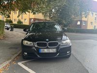 Gebraucht BMW 316 116 PS (85 kW) 2011 Schwarz Limousine