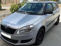 Gebraucht Skoda Fabia Ambiente 90 PS (66 kW) 2011 Silber Kombi