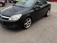 Gebraucht Opel Astra Cabriolet 140 PS (102 kW) 2007 Schwarz Cabrio