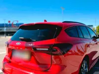 Gebraucht Ford Focus ST-Line 155 PS (114 kW) 2024 Rot Kombi