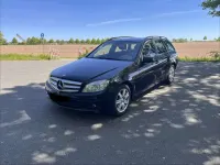 Gebraucht Mercedes C180 Classic 156 PS (114 kW) 2009 Schwarz Kombi