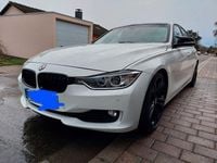 Gebraucht BMW 330 Performance 258 PS (189 kW) 2014 Weiß Limousine