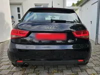 Gebraucht Audi A1 Attraction 86 PS (63 kW) 2011 Schwarz Kleinwagen