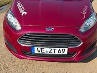 Gebraucht Ford Fiesta SYNC Edition 82 PS (60 kW) 2015 Rot Limousine