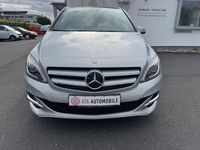 Gebraucht Mercedes B200 Sport 156 PS (114 kW) 2013 Silber Van / Kleinbus