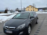 Gebraucht Opel Astra Edition 165 PS (121 kW) 2012 Schwarz Kombi
