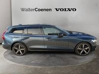 Gebraucht Volvo V60 Plus 197 PS (144 kW) 2025 Blau Kombi