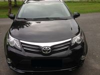 Gebraucht Toyota Avensis Multidrive S 147 PS (108 kW) 2012 Schwarz metallic Kombi