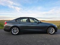 Gebraucht BMW 318 150 PS (110 kW) 2016 Grau Limousine