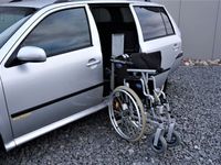 gebraucht Skoda Octavia Autm. Rollstuhl Lift Behindertengerecht