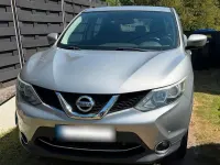Gebraucht Nissan Qashqai 116 PS (85 kW) 2015 Silber SUV