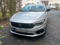 Gebraucht Fiat Tipo 95 PS (69 kW) 2017 Silber Kombi