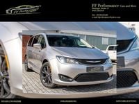 Gebraucht Chrysler Pacifica Limited 298 PS (219 kW) 2018 Grau Van / Kleinbus