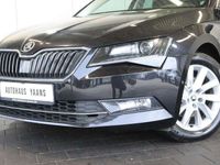 gebraucht Skoda Superb 2.0TDI DSG Style KEY+ACC+KAM+XEN+NAVI+17"