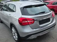 Gebraucht Mercedes GLA250 211 PS (155 kW) 2016 Silber SUV