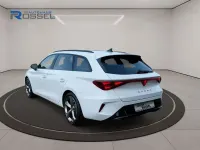 Neu Cupra Leon 150 PS (110 kW) 2026 Schwarz Limousine